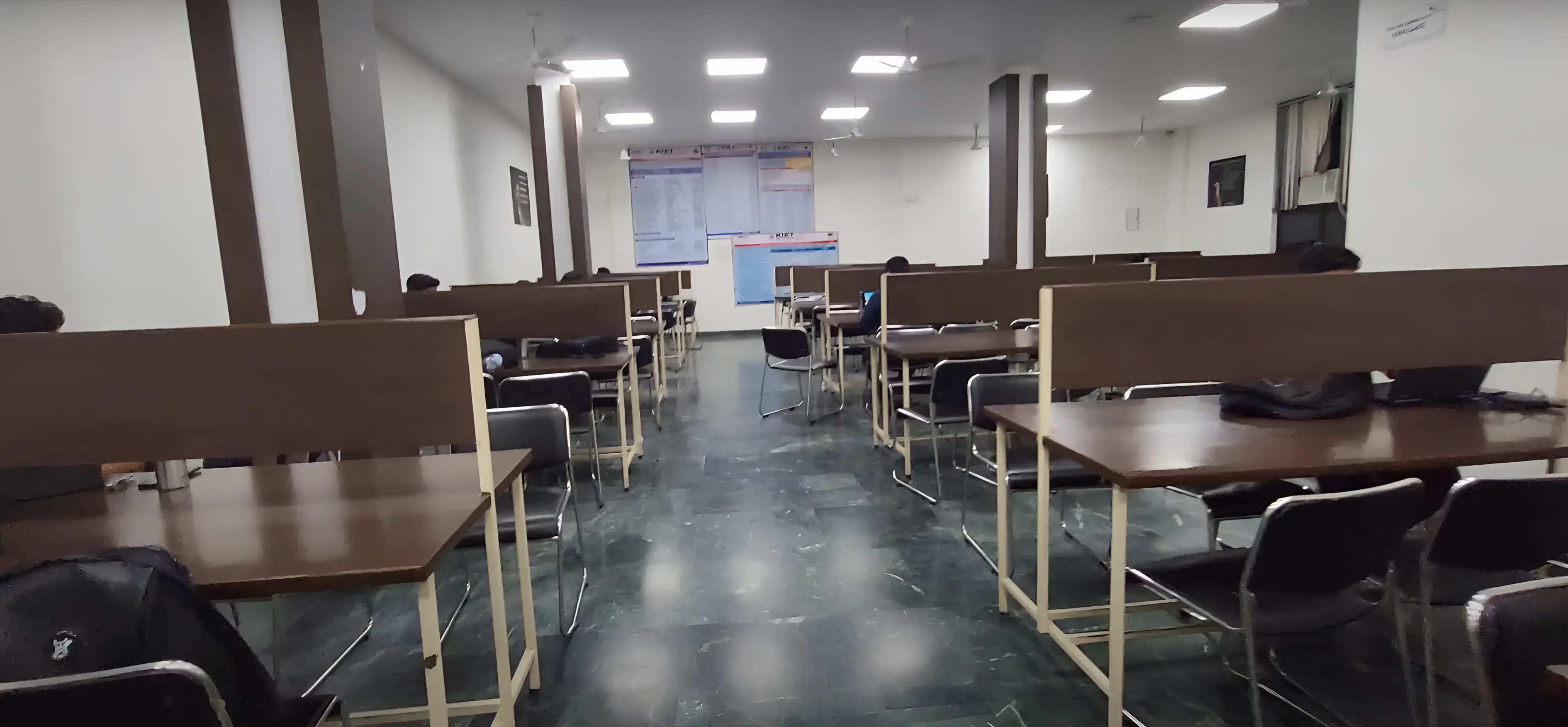 KIET Ghaziabad Library photo 3